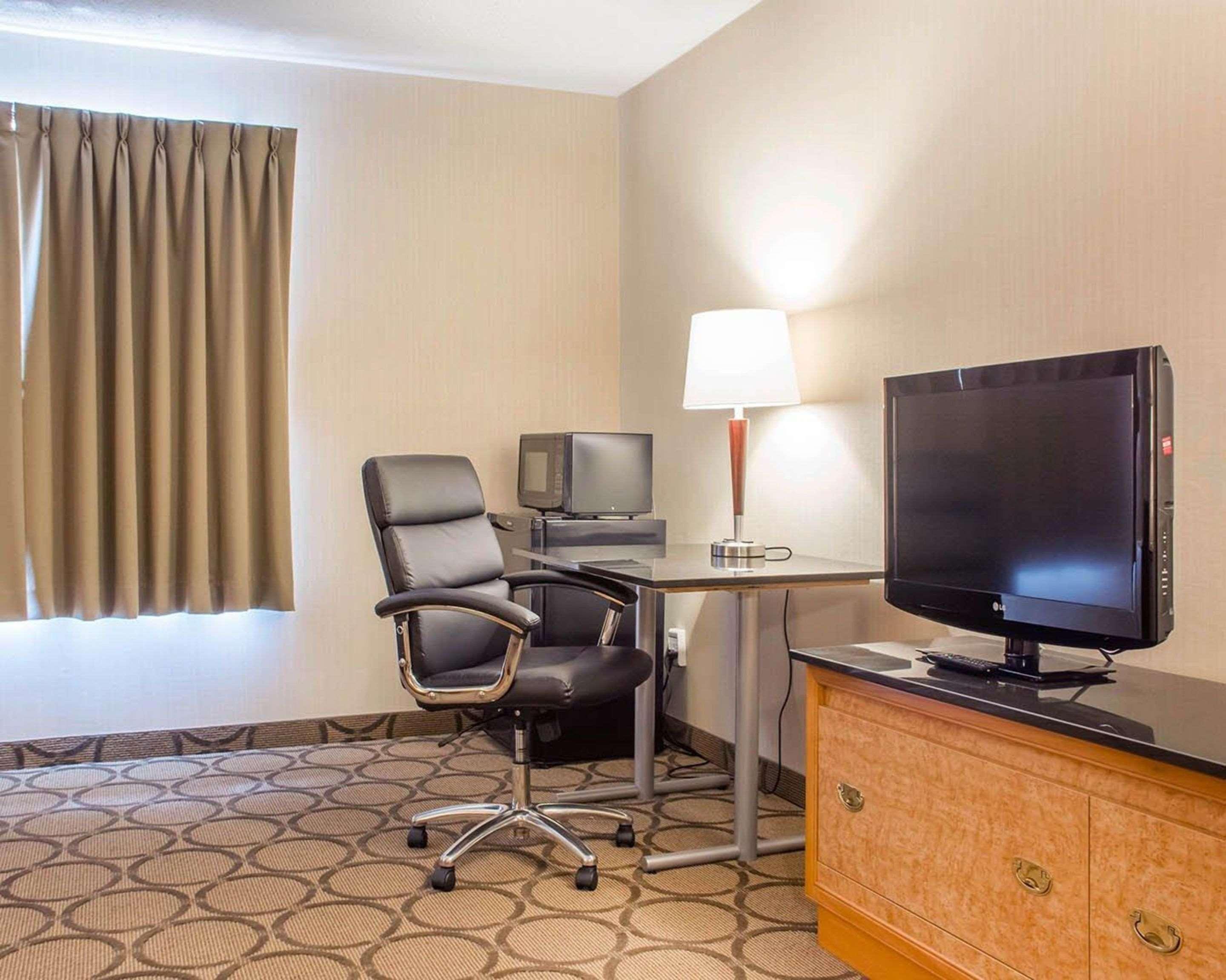 Comfort Inn Brantford Kültér fotó