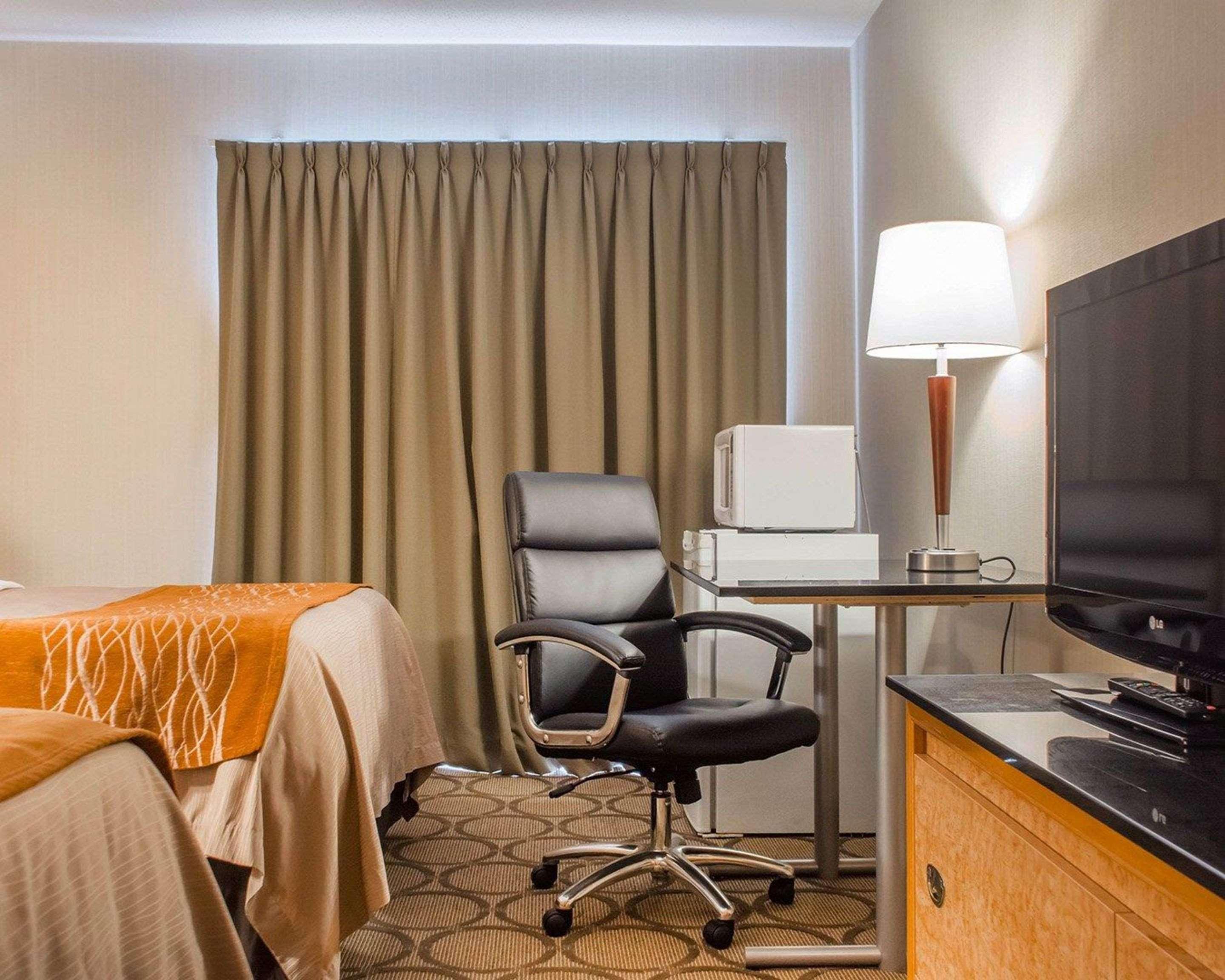 Comfort Inn Brantford Kültér fotó